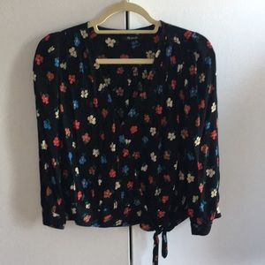 Made well Ladies Flower top